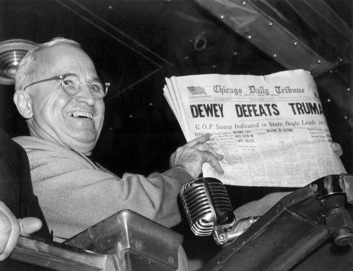 Truman defeats 'Dewey defeats Truman'