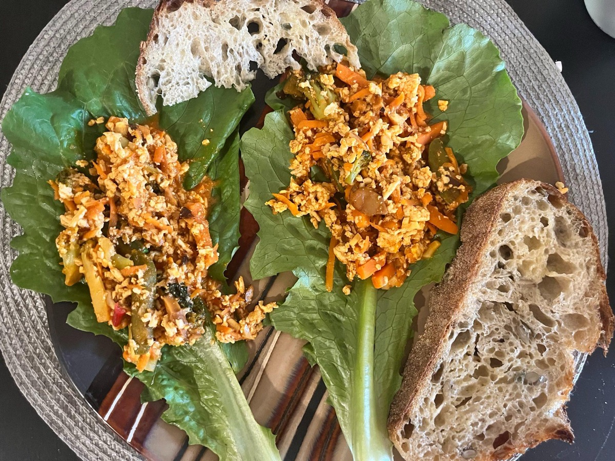 Minced pork lettuce wraps